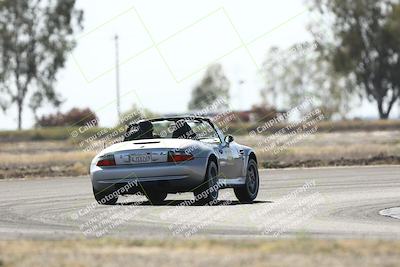 media/May-25-2025-Lotus Club Golden Gate (Sun) [[681474f0a2]]/Novice Group/Turn 3/